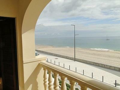 Luxuoso Apartamento Na Praia Sesimbra Buitenkant foto